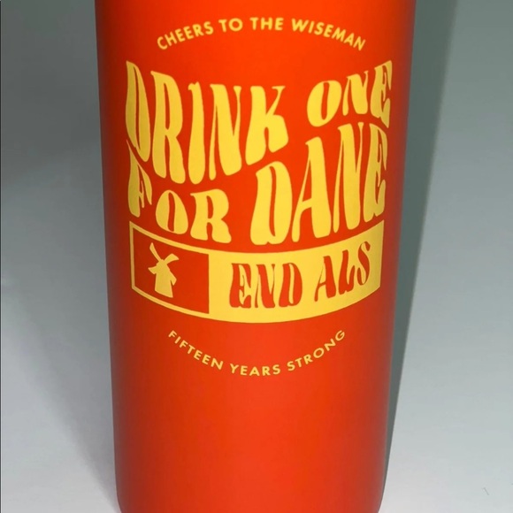 NWT Dutch Bros Watter Bottle and Mask Bundle - Picture 2 of 6